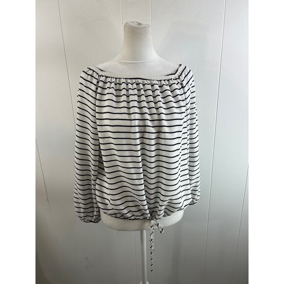 Altar’d State Black White 3/4 Sleeve Waist Cinch Shirt Woman’s Size M - Picture 1 of 7